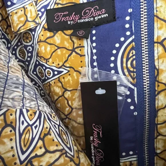 BNWT Trashy Diva Tiki Batik Hottie Top, Size 12 - Picture 3 of 5